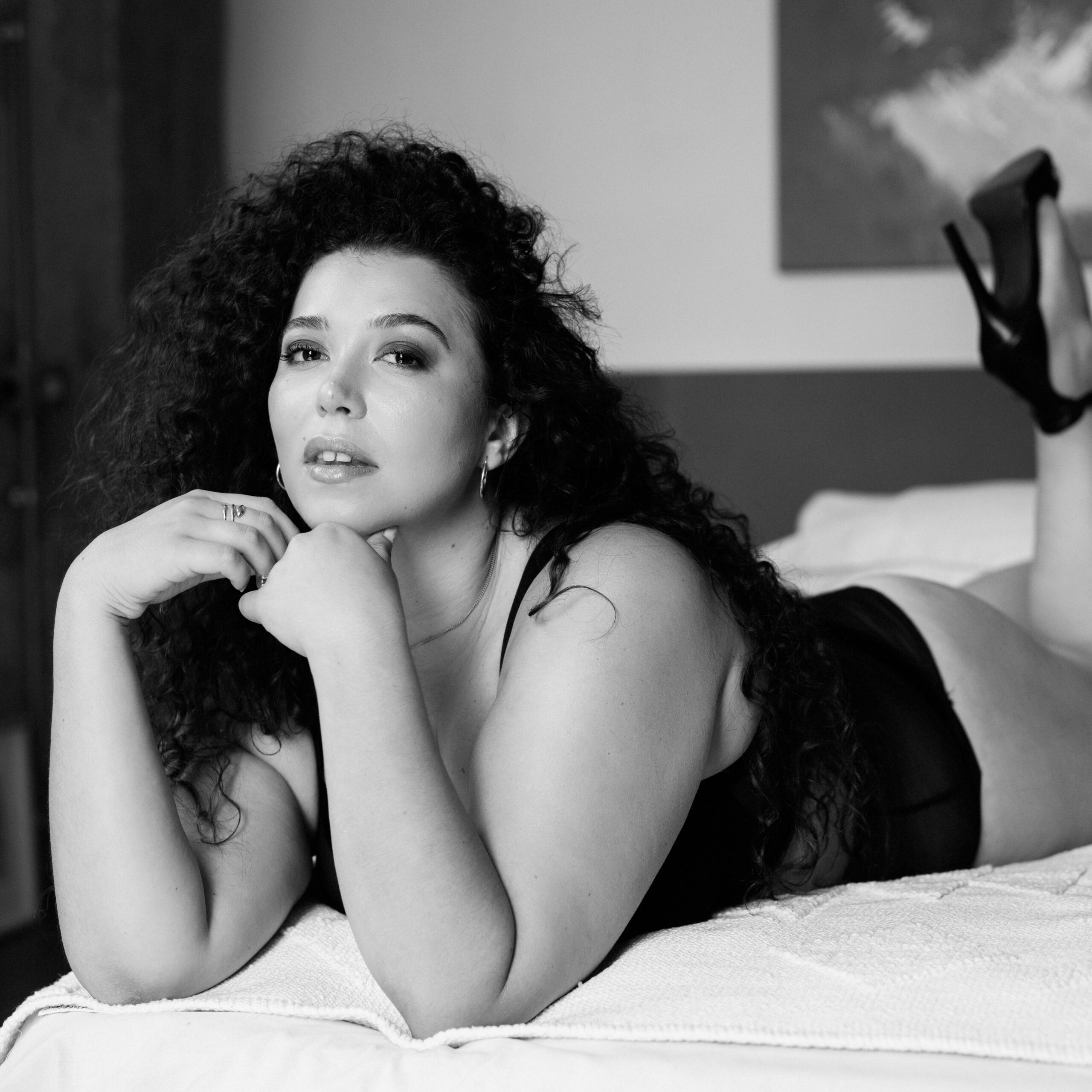 Boudoir Posing Guide - Learn with Lindsay Adler